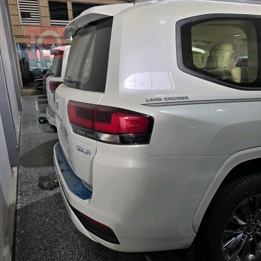 تويوتا لاندكروزر